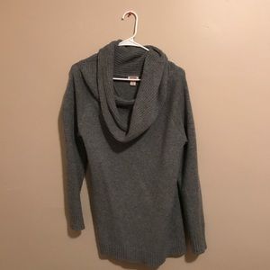 Long grey loose turtle neck